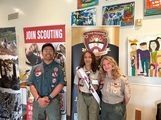 Good–scout–award–Scouts–out–front